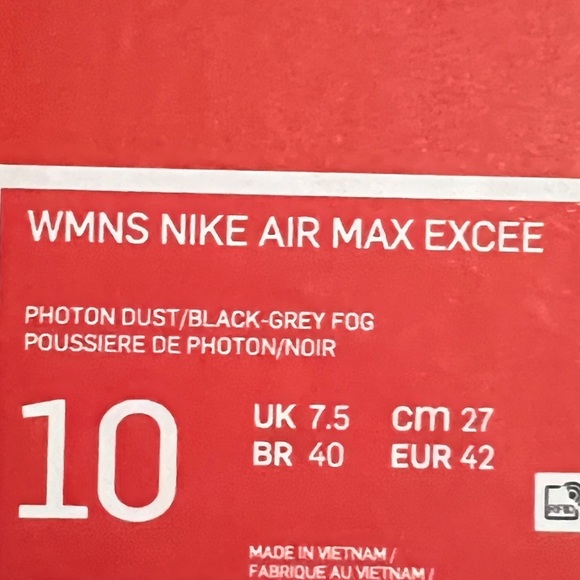 NWT Nike Air Max Excee Women’s Shoes - Picture 8 of 8